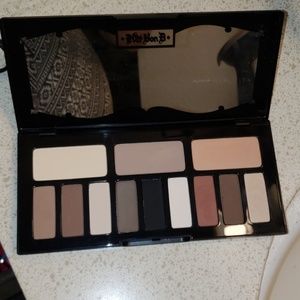 Shade  & Light Eye Palette